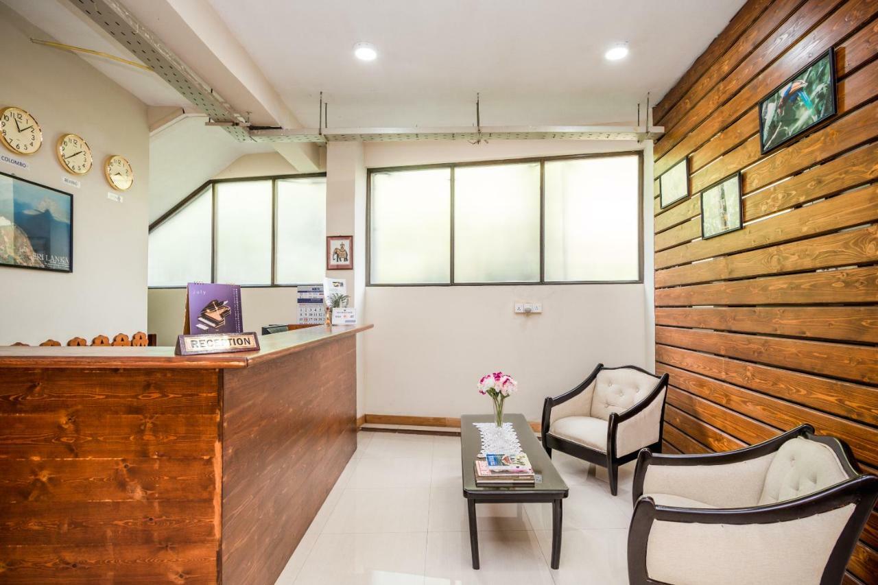 Janora Hills Hotell Kandy Eksteriør bilde