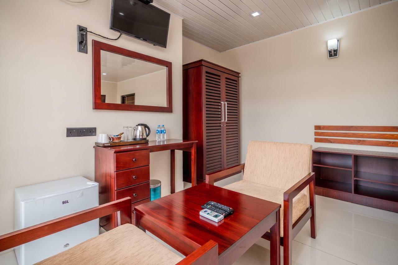 Janora Hills Hotell Kandy Eksteriør bilde