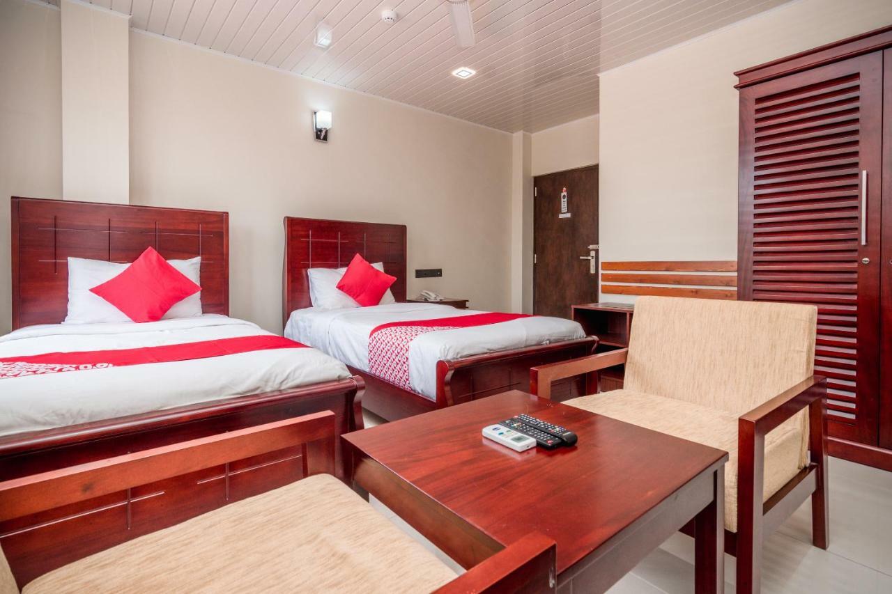 Janora Hills Hotell Kandy Eksteriør bilde