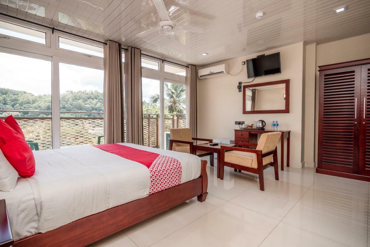 Janora Hills Hotell Kandy Eksteriør bilde