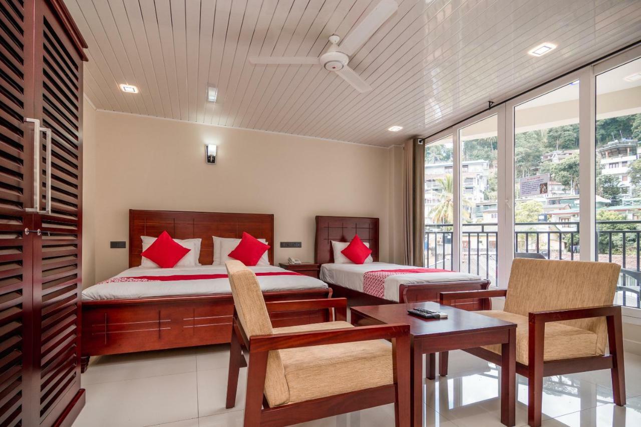 Janora Hills Hotell Kandy Eksteriør bilde